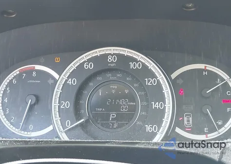 2013 Honda Accord Lx z USA, uszkodzony, nr VIN 1HGCR2F35DA014719